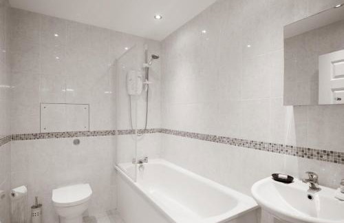 Velvet 1-bedroom Apartment The Clockhouse, Hoddesdon - Foto 32