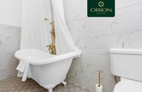 ORION SHORT STAYS is a Renewable Energy Specialist accommodation Provider based in Dundee, We have many properties available for large groups, ASK us for more details and for Custom Quotes, Many properties close to the PORTs and for Large Teams of 100 - Foto 23