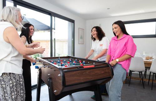 Villa à Castres, Maison 10 personnes avec piscine privée, jardin et 5 chambres - Photo 30