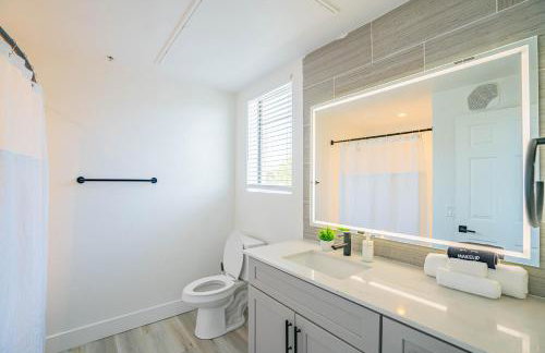 Trendy 1BD Walk to Westgate Pool Gym WD - Foto 39