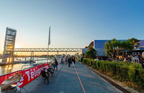 300 m Plage et Centre Ville - Parking Privatif et Gratuit sur Place - Terrasse Bois - Foto 58
