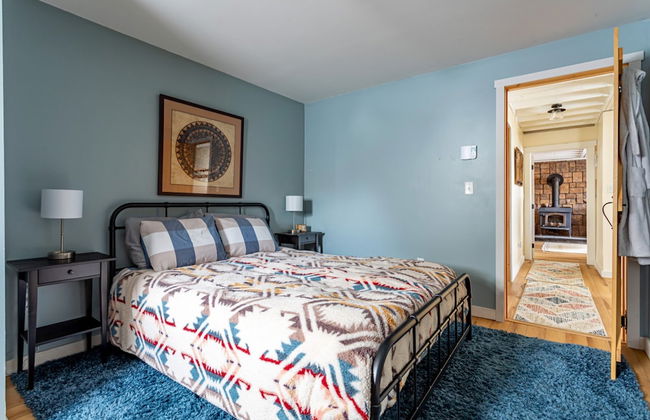 Ski Hike Lodge 5BR w Fire Pit Cozy Spaces - Foto 20