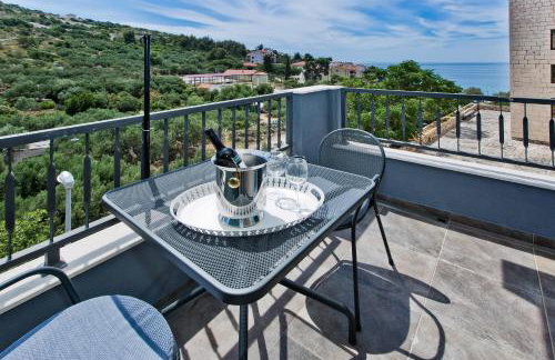 Luxurious Apartments Maslina with Beach - Photo 44