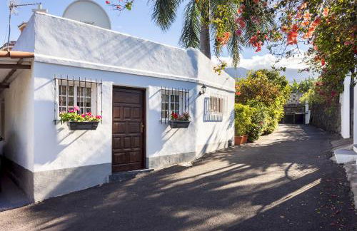 Home2Book Charming Cottage Juanita Among Avocados - Foto 31