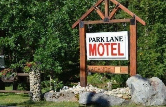 Barefoot Villas Cabin 1 Beaver w/ Hot tub - Photo 52