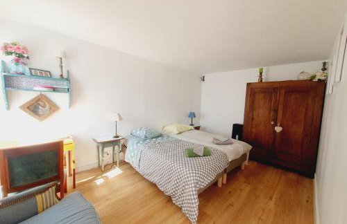 Maison historique - cour - centre-ville -plage 10 mn - Foto 6