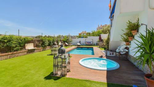 Vega’s Love - Photo 3, Garden, sunbed, Garden view