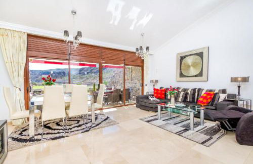 Casa Holmston, Duplex villa with hot tub in Anfi Tauro Topaz - Foto 27