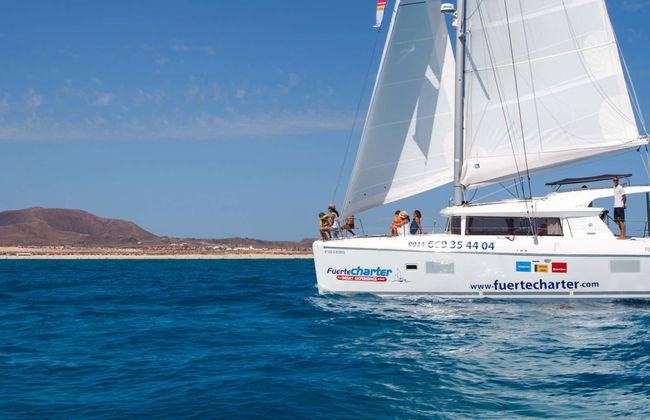 Aluguel de barco com capitão em Corralejo - Foto 1