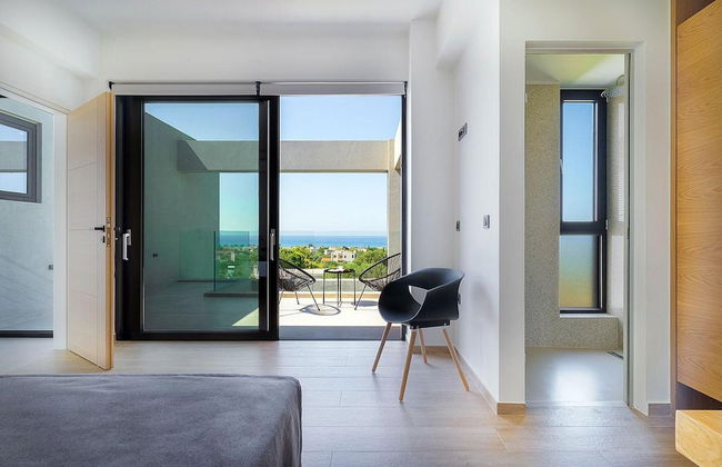 Sea View 4 Bedroom Villa With a Heated Pool - Foto 13