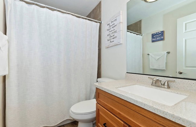 Bear Cub Cottage in Big Bear w/ HotTub & Firepit - Photo 47