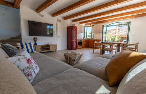 Villa Šjora - ''Autentic Dalmatian Stone Villa with Private Garden & BBQ'' - Foto 18