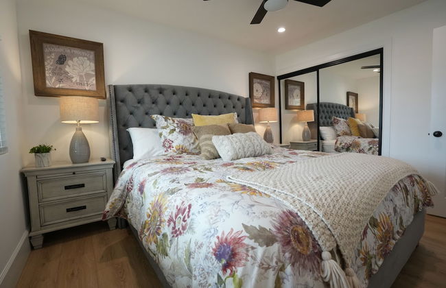 Coming Mid-April 2023! Beautifully upgraded two-story home with backyard oasis - Foto 7