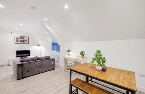 Modern 1 Bedroom Apartment Town Centre Camberley - Foto 49