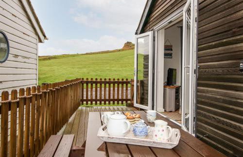 Beside the Sea - Photo 22