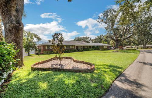 Beautiful Lake View Retreat Drivable To Theme Parks 3 Bedroom Home - Foto 50