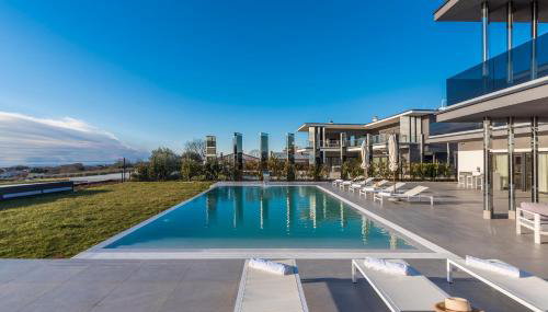 Sara - Foto 2, Other