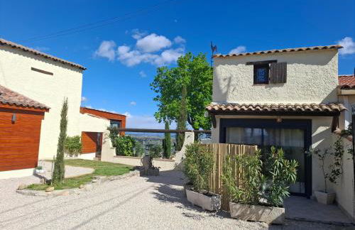 VILLA au calme avec VUE MAGNIFIQUE -entièrement climatisée - piscine - Foto 40