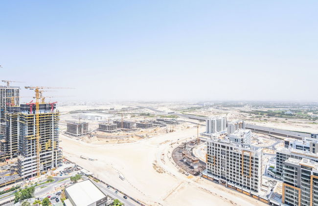 Beautiful Cityscape Views From This Urban Retreat - Foto 40