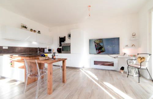 Magic Garden with Jacuzzi-Pool and Luxury Lake Como view - Foto 19