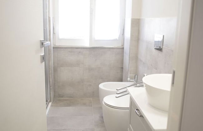 Winkler Suites - Photo 21