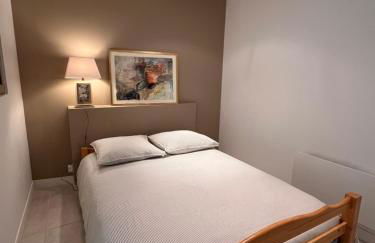 Appartement calme avec balcon hyper centre Avallon et petit dej offert - Foto 3