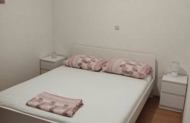 House B - with spacious terrace and beautiful view - Foto 15