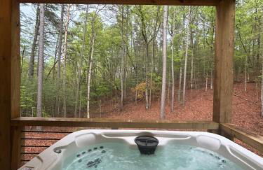 Lux Blue Ridge Cabin, Hot tub, Swing, PingPong! - Foto 32