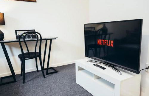 Snug 1 Bed Apartment in Derbyshire with Free Parking - Foto 7