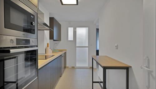 Tropical Chic Apartment in San Pedro Marbella - SAN MARINO III - Photo 3, stove, dishwasher, pet friendly, minibar