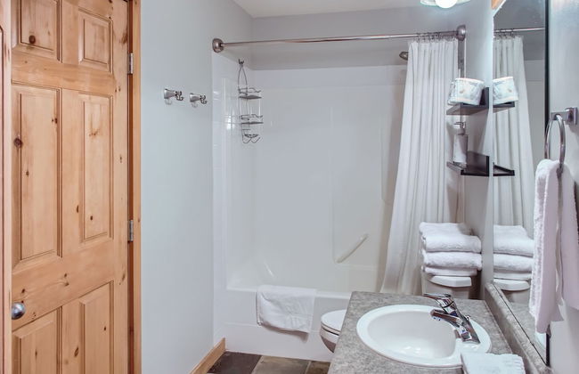 Snowy Creek by Okanagan Premier - Foto 22