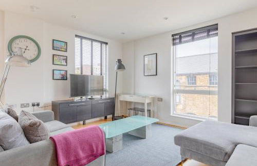 3BD Canalside Flat in De Beauvoir Town - Foto 48