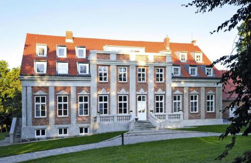 Gutshaus Zicker in Garz - Foto 1