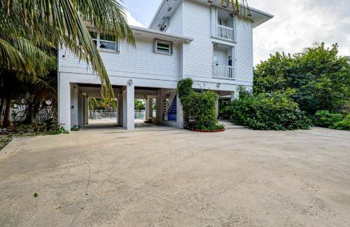 Walk to Beach! Key West Paradise with Ocean View - Foto 27