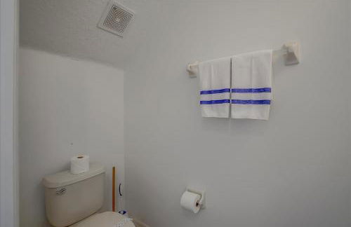 SOLANA 7 Bed Rooms FAMILY VACATION VILLA-Private Pool and SPA - Photo 43