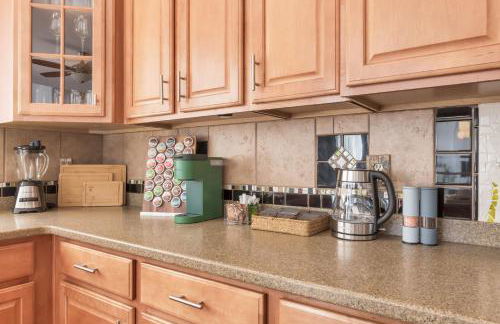 Centrally Located 5BD - Games, BBQ & Firepit Patio - Foto 21