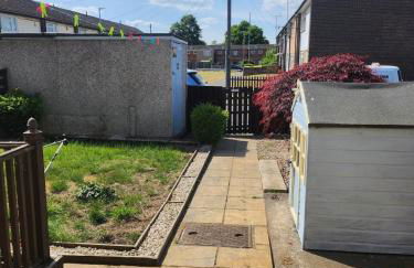 Spacious, 3 double bedroomed, free parking, 9 mins Elland Rd, nr Leeds City Centre - Foto 15