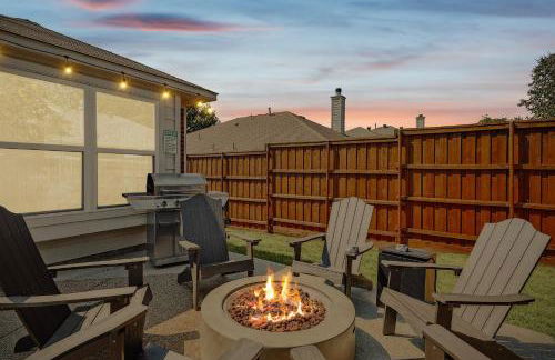 4BD 2BA Saginaw Sanctuary - Pool Firepit Laundry - Foto 2