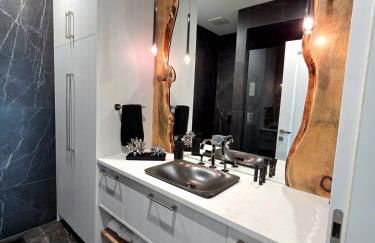 Luxury Lakefront 4 BDR, 10 Beds, 4 Bath - Foto 22