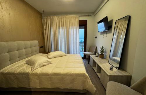 Viento Boutique - Photo 16