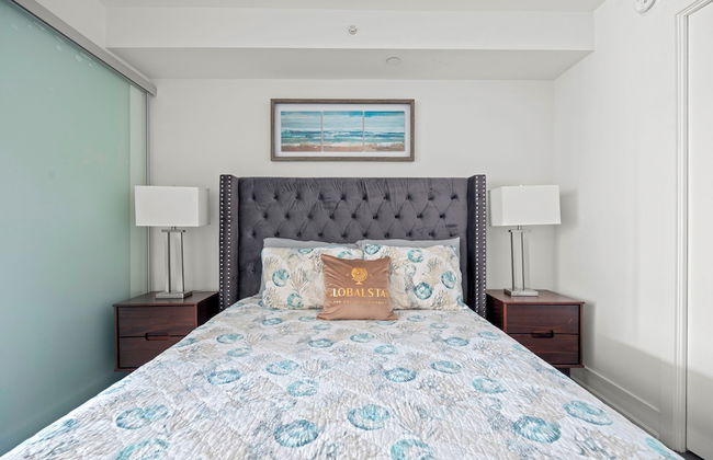 The Britt Condos in Downtown Toronto - Photo 8