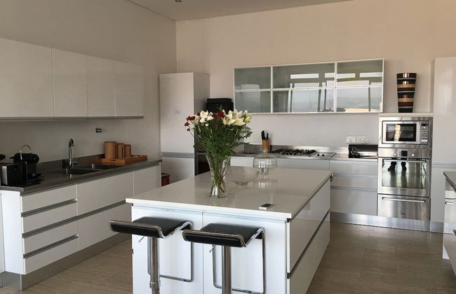 PENTHOUSE 230m2 ON THE SEA - Photo 15