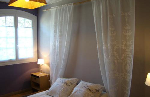 Villa Ardilla - Classée 3 étoiles -Grand confort et bien-être à proximité immédiate du centre du village et des commerces - Photo 7