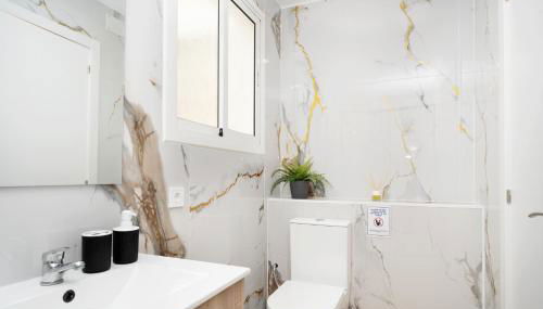 Apartamento nuevo 2 habitaciones a 10' a pie de la Playa y a 20' Barcelona centro - Foto 4