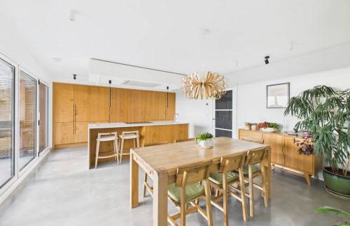 Coastal retreat with hot tub and panoramic views - Foto 4