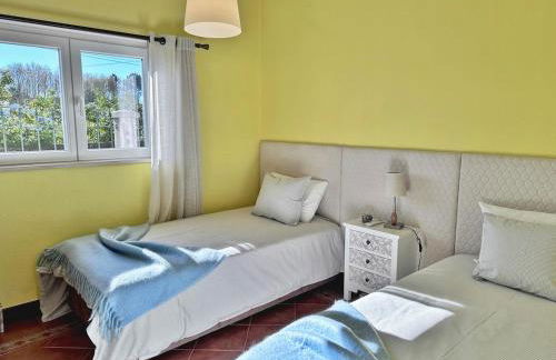 T3 Cozy Old House with XL garden - Foto 24