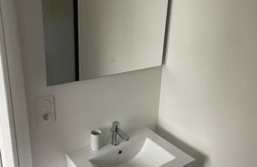 Studio 403 - Hyper Centre - Intégralement rénové - Toutes commodités à pied - Foto 5