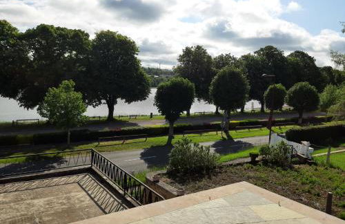 Villa le Menhir 4 Ch au Bord du Lac et Terrasse - Foto 3