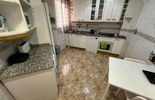 Habitaciones en la calle Valencia - Foto 12