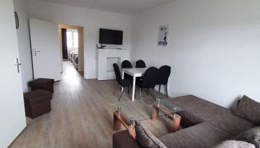 Enjoy your stay with DKN - Mon-Sun - Late night check-in - Multilanguage - Leipzig Grünau - Witamy serdecznie - Foto 2